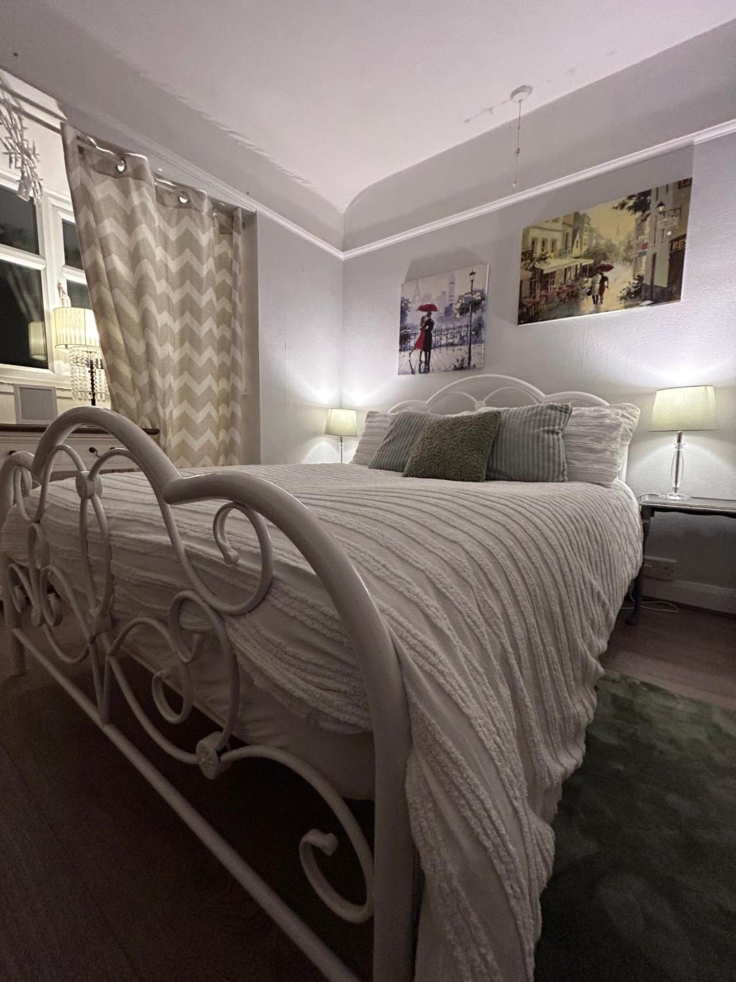 Redditch Rest Near Town Centre & Transport Links Apartment Ngoại thất bức ảnh