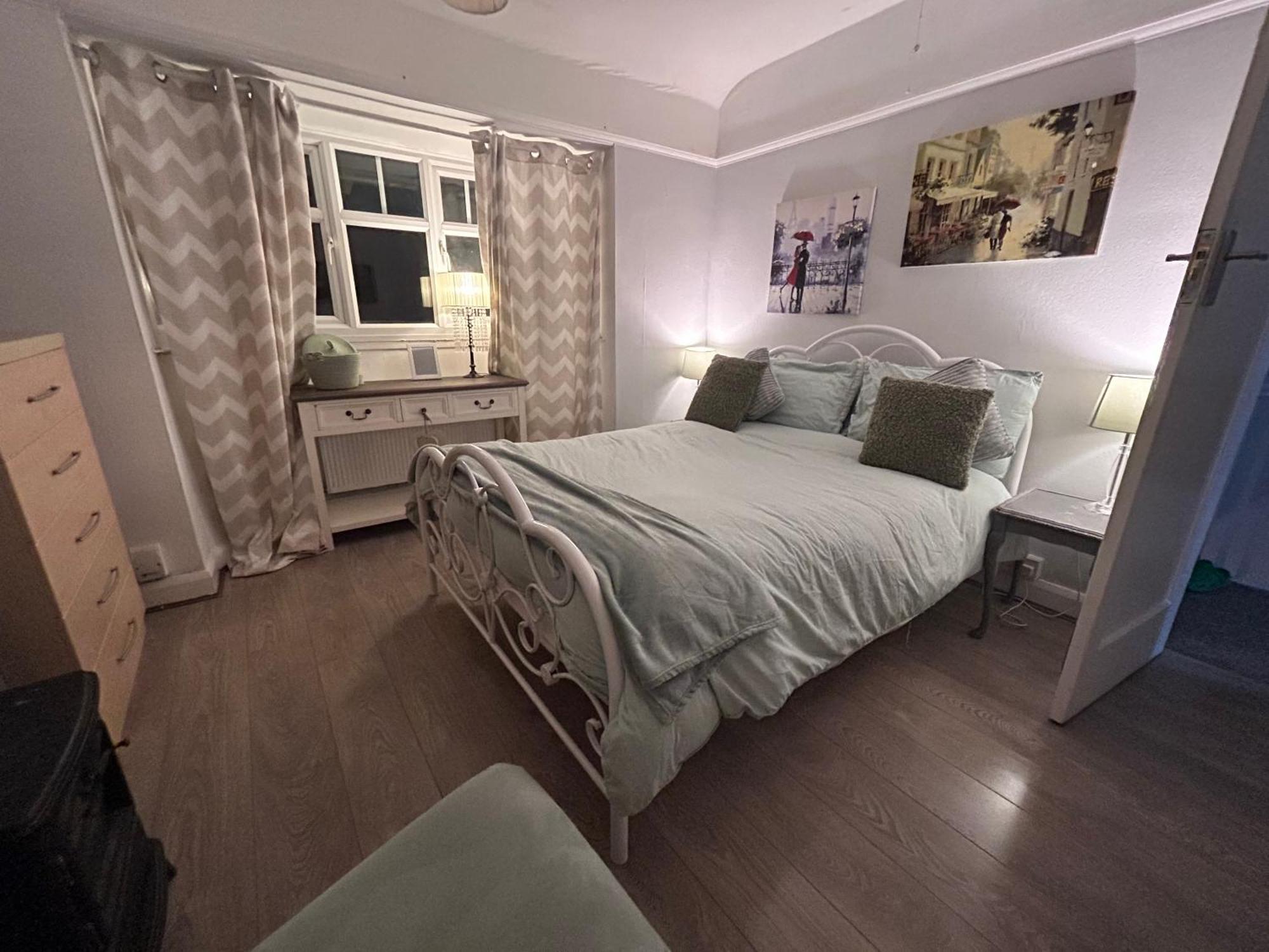 Redditch Rest Near Town Centre & Transport Links Apartment Ngoại thất bức ảnh