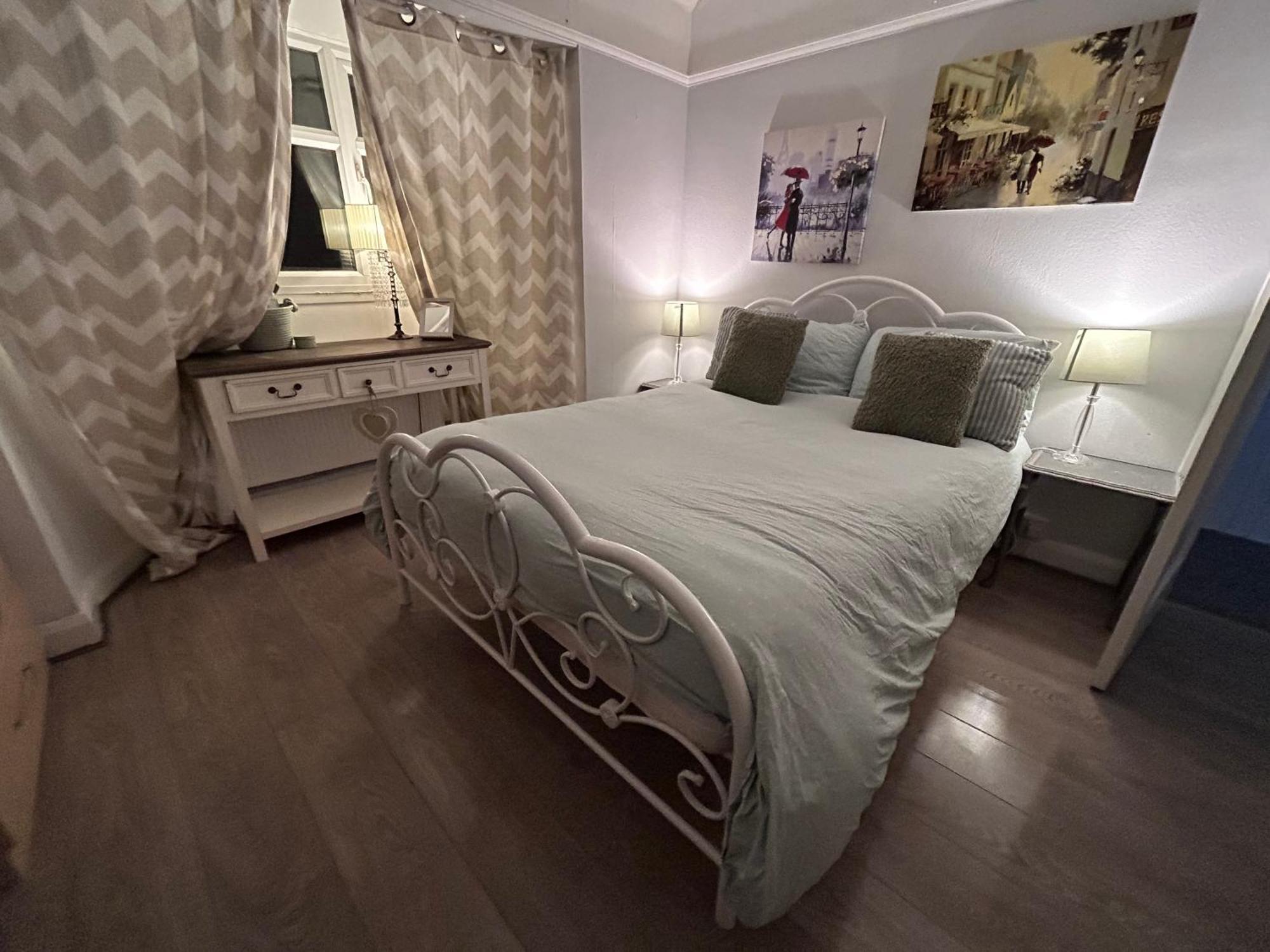Redditch Rest Near Town Centre & Transport Links Apartment Ngoại thất bức ảnh
